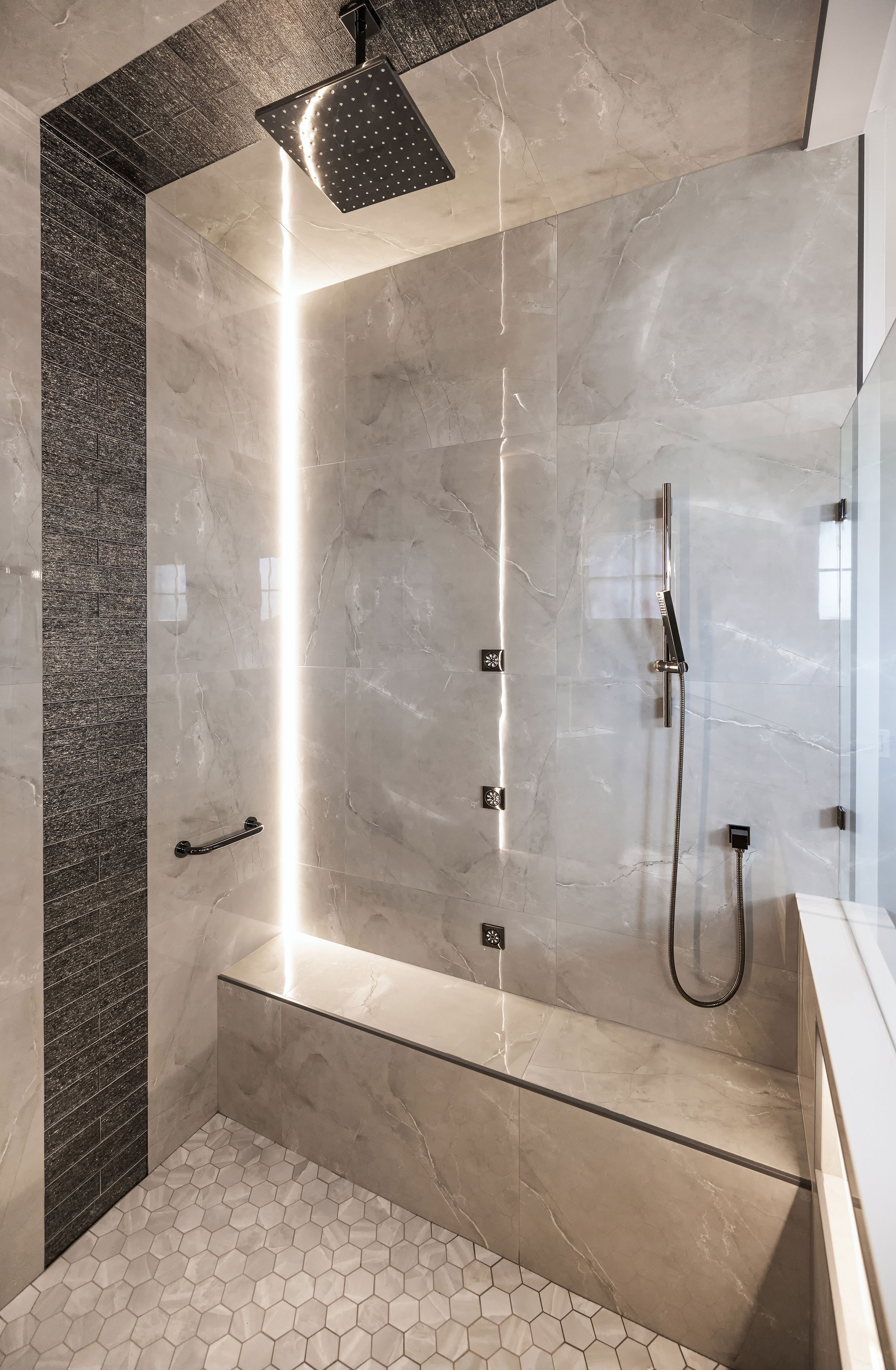 Featured project by Visionary Interior Designs